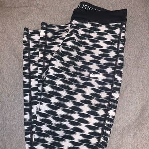 Nike leggings